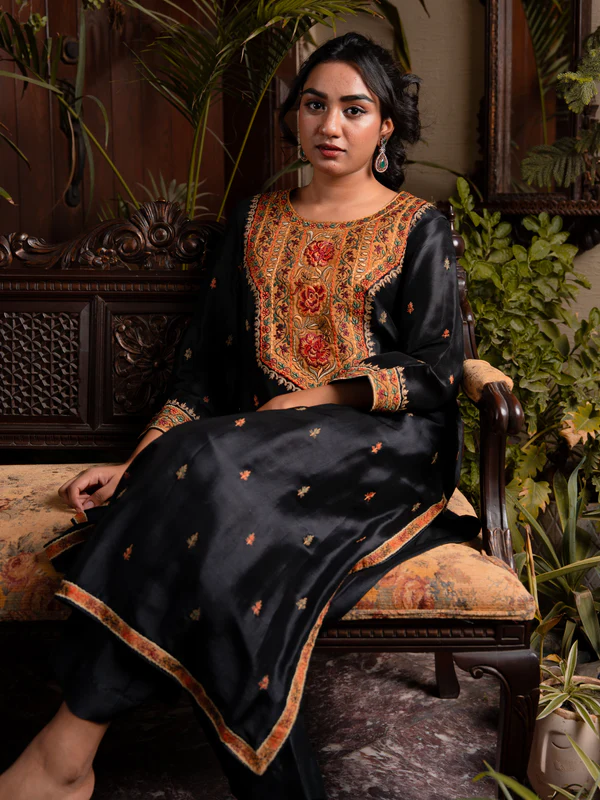 Affiyas 2-Piece Embroidered Dress