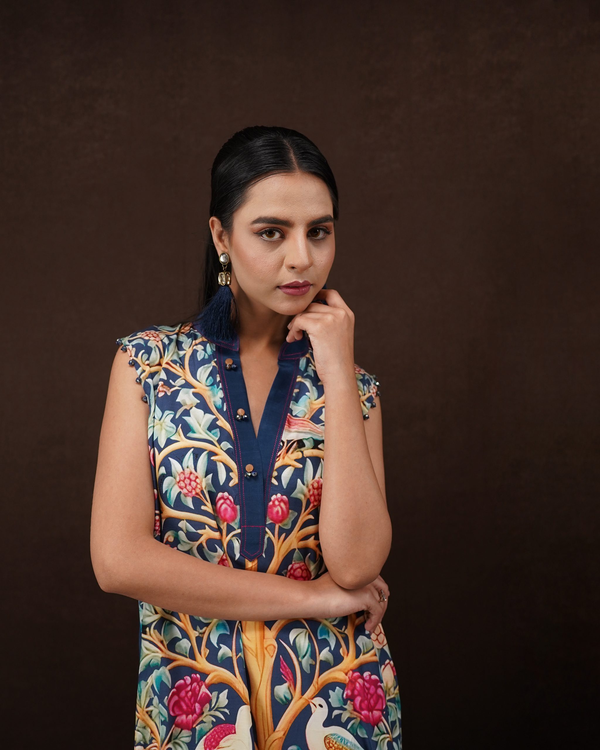 Digital Printed Sleeveless Long Kurti